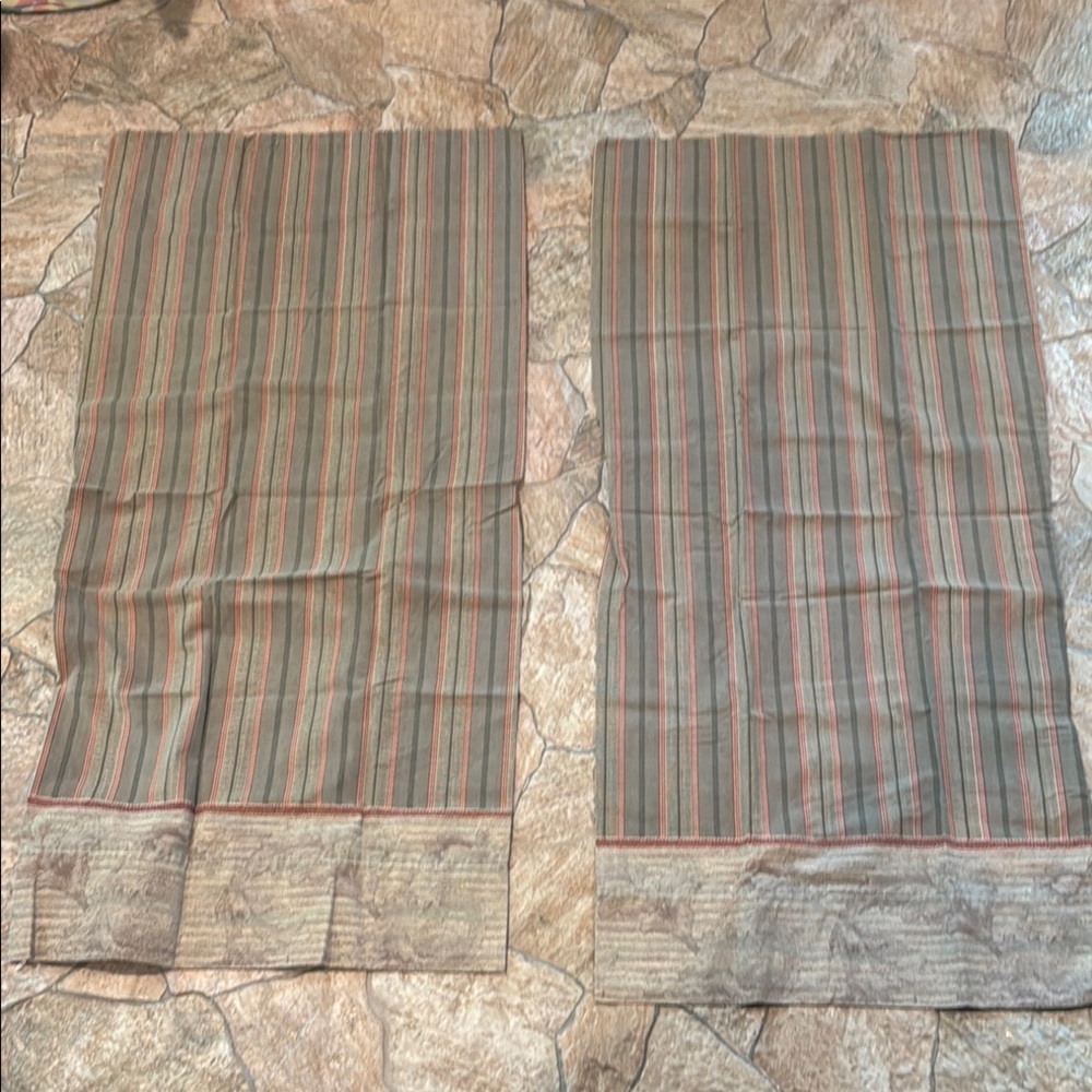 Pillow. Cases Pair of King Size Pillow Cases 100% Cotton Made in USA